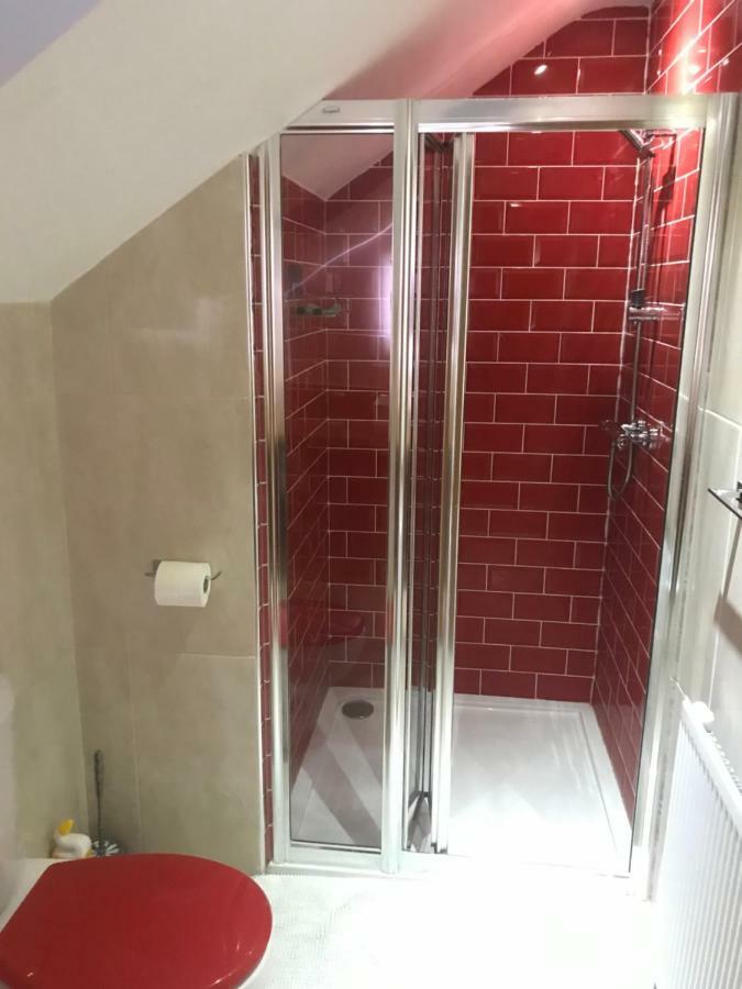 Sleeps 12 Hot Tub Sauna Cinema Pets Welcome Enniskillen Ngoại thất bức ảnh